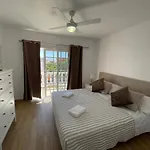 Gustamar 13 Apartman *