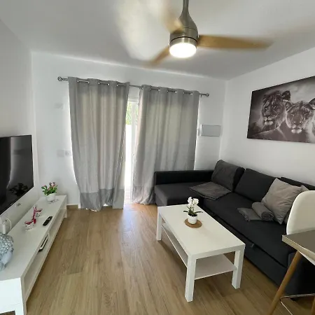 Gustamar 13 Apartment *